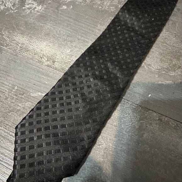 Marc Anthony Tie EUC  - Picture 1 of 3